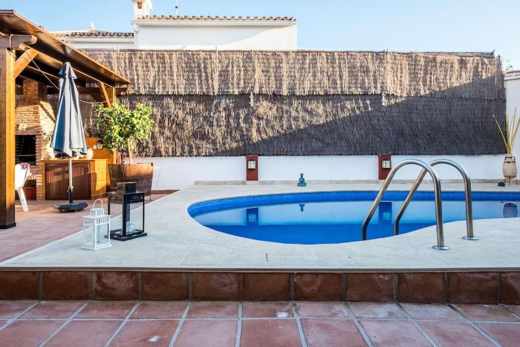 Estudio Maria De Waard Nerja Exterior foto